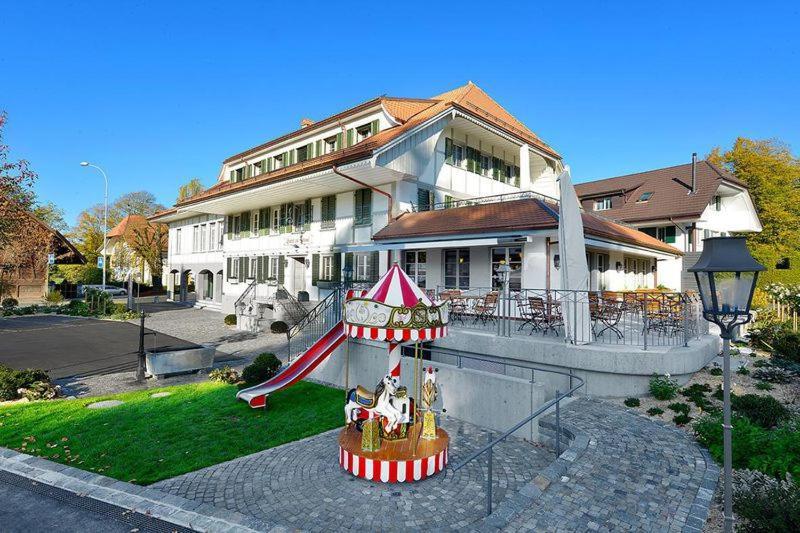 Gasthof Zum Schluessel La Meridienne Fribourg Sa Ueberstorf Екстериор снимка