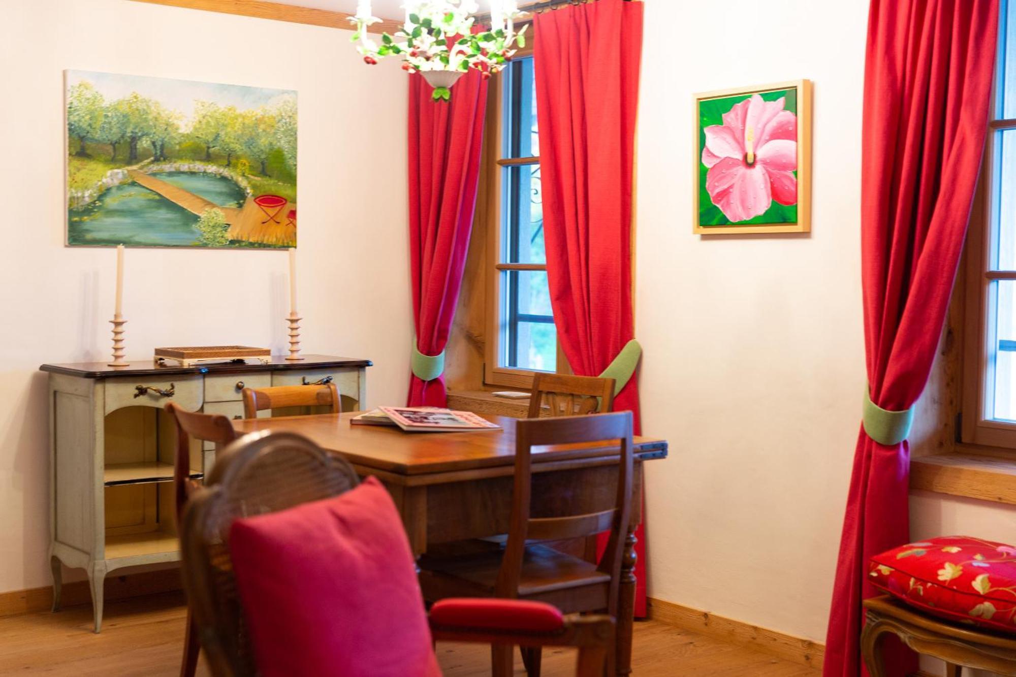 Gasthof Zum Schluessel La Meridienne Fribourg Sa Ueberstorf Стая снимка